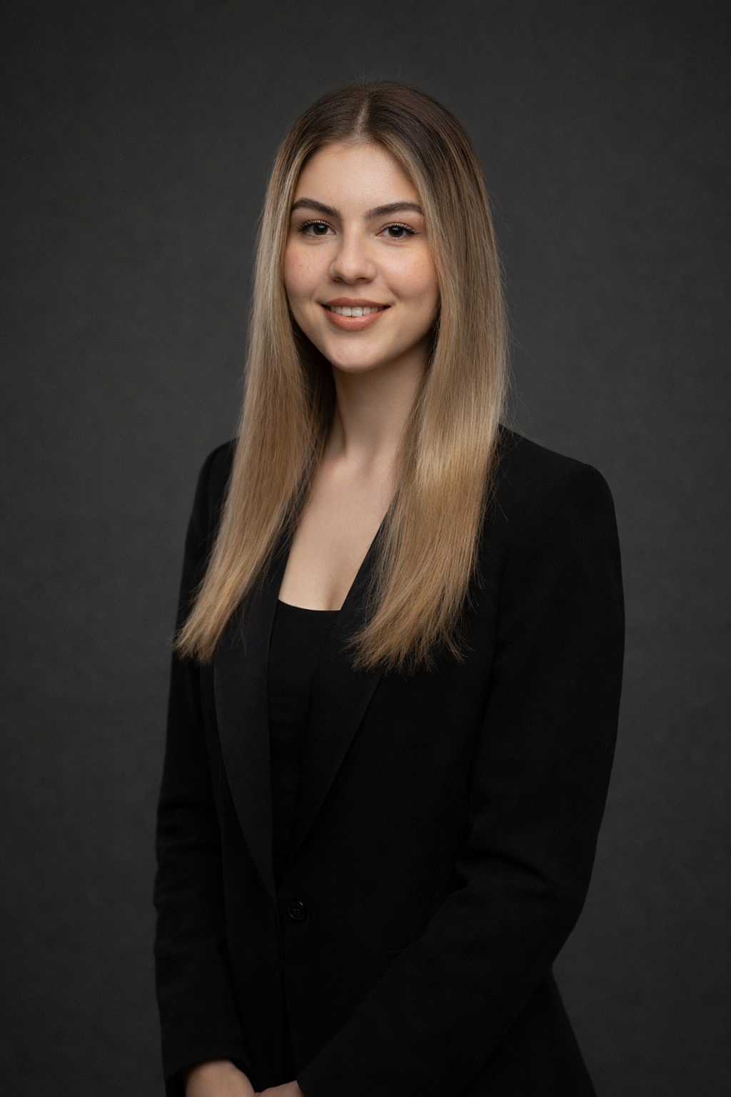 Melisa Yildirim — Europa Finance